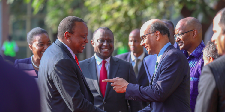 President Uhuru Kenyatta is welcomed to the Kenya School of Monetary Studies today for the official opening of the Afro-Asia FinTech Festival by Tharman Shanmugaratnam, Chairman of the Monetary Authority of Singapore