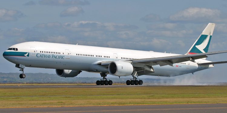 Cathay Pacific Posts $973 Million Loss in H1 2021