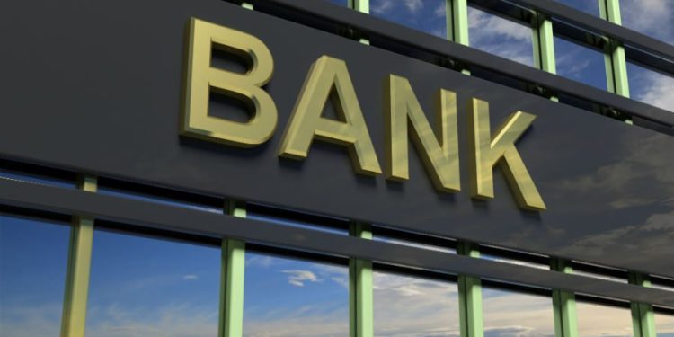 Banks Switch Gears to Brick and Mortar Branches