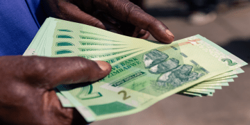 Zimbabwe Lifts Temporary Ban of Lending Services by Banks