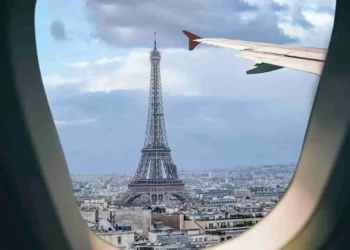 France Bans Short Haul Domestic Flights in Favour of Trains