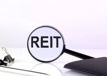 REITs. Image source: https://images.app.goo.gl/cPibvE1nzBpA6t9d6