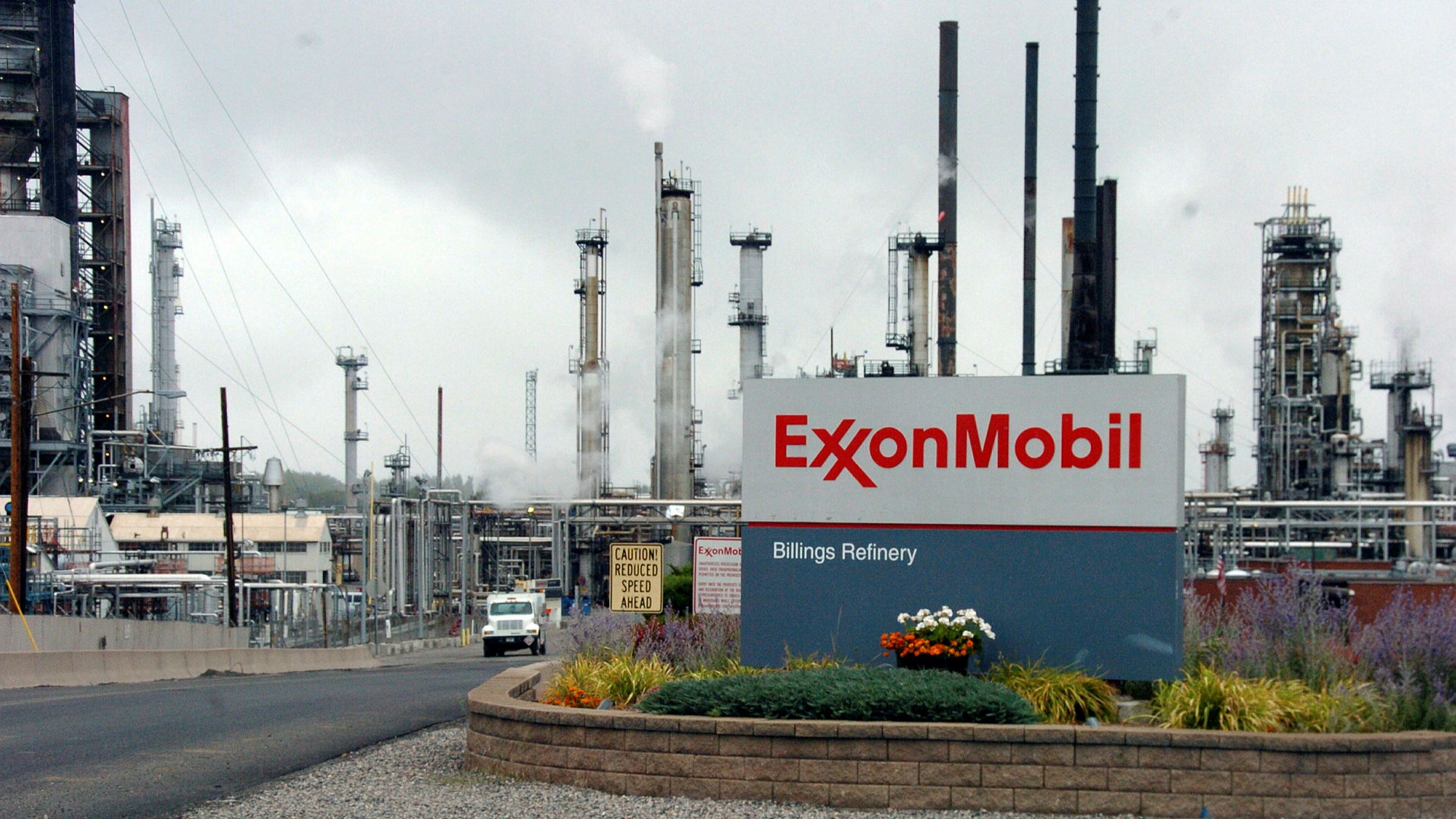 Exxon Mobil. Image source: https://images.app.goo.gl/vXW2hQdiDtiK9joWA