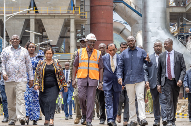 President William Ruto and other government officials during the launch of Sh45 billion Clinker Plant in West Pokot (PHOTO: PSCU)